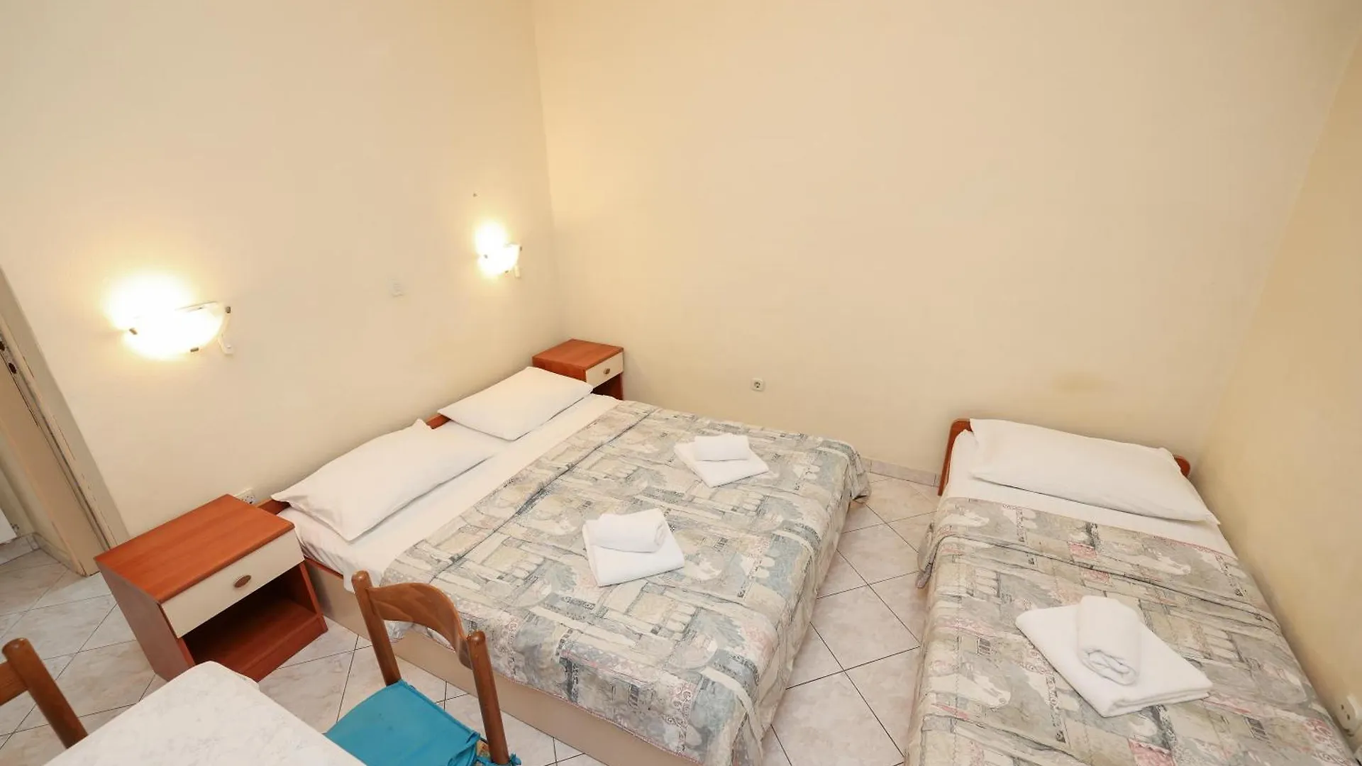 Beachfront Apartments Jermen Sukošan