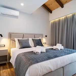 Seafront Sunset Studio&rooms Apartment