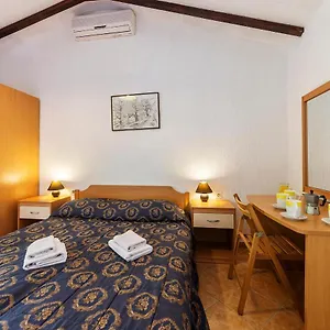 Mugeba Club , Poreč Chorwacja
